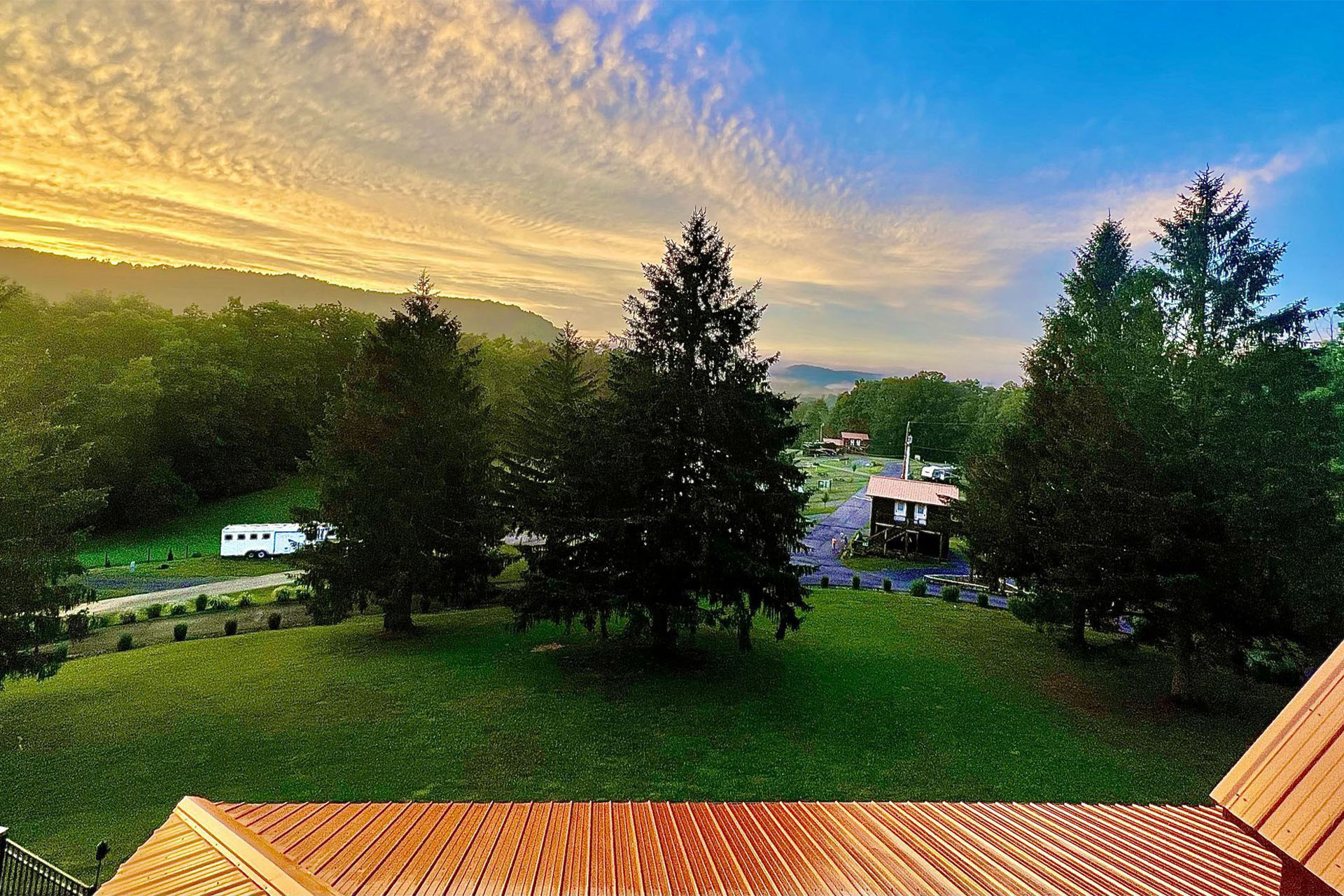 Brush-creek-falls-resort